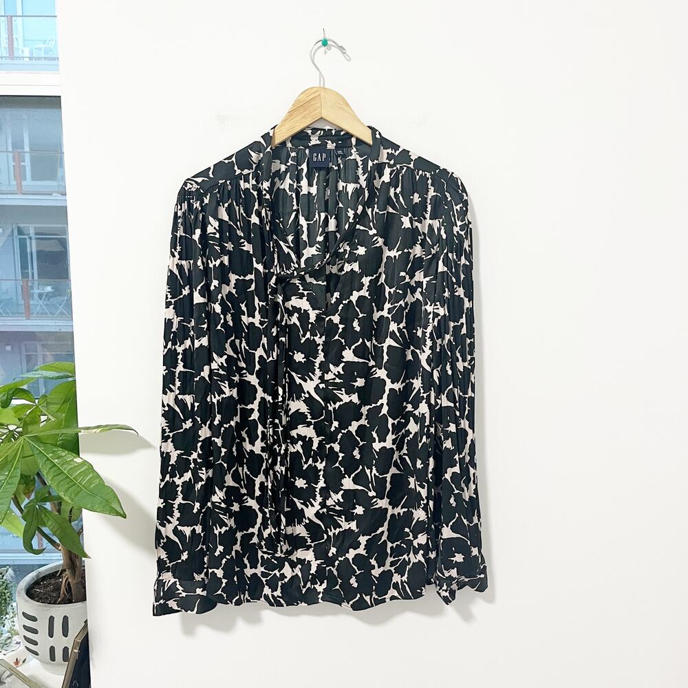 Gap Black & White Floral Print Neck Tie Blouse Size XXL